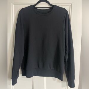 Zyia Black classic crew sweater